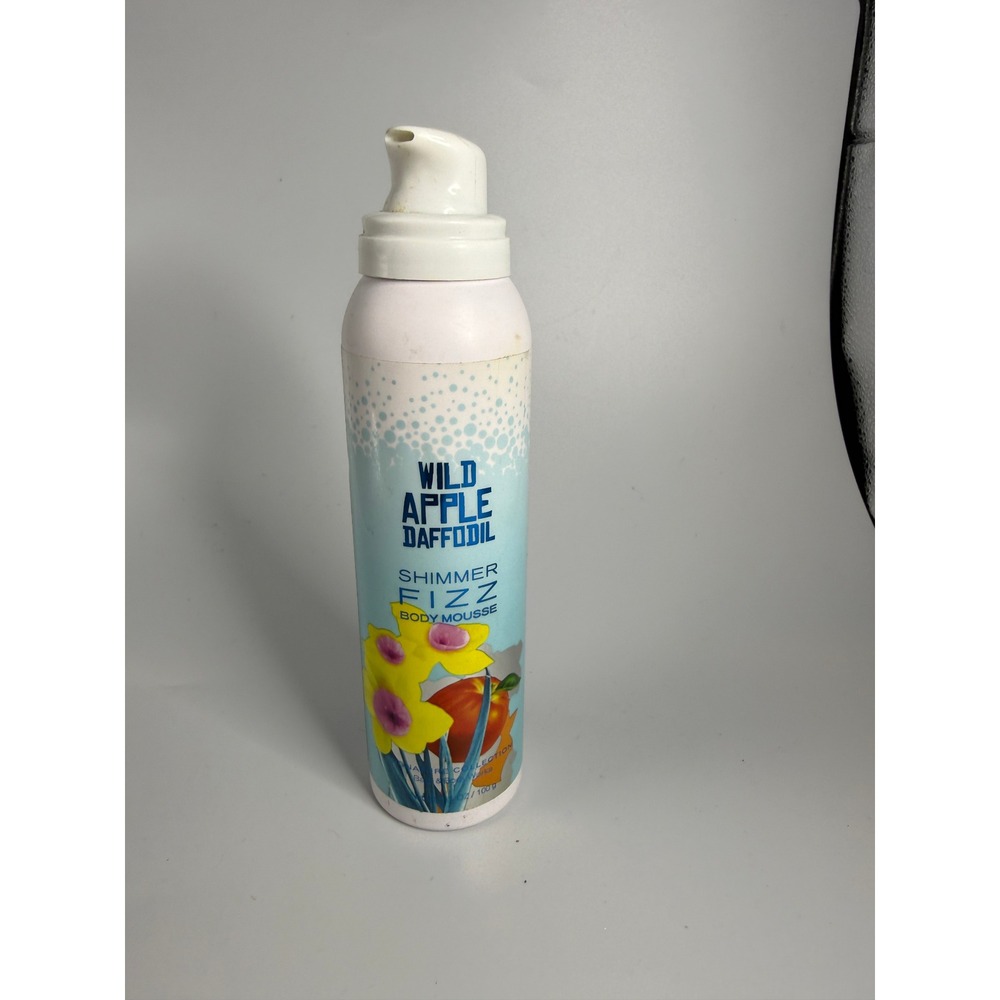 Bath & Body Works Wild Apple Daffodil Shimmer Fizz Body Mousse 1/2 full